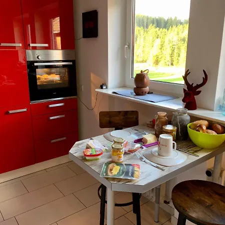 Ruhige, Sehr Schöne Mit Kamin, Haus Dinger *