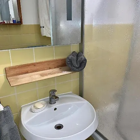 Apartment Ruhige, Sehr Schöne Mit Kamin, Haus Dinger